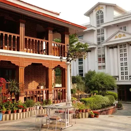 Star Valley Hotel-2