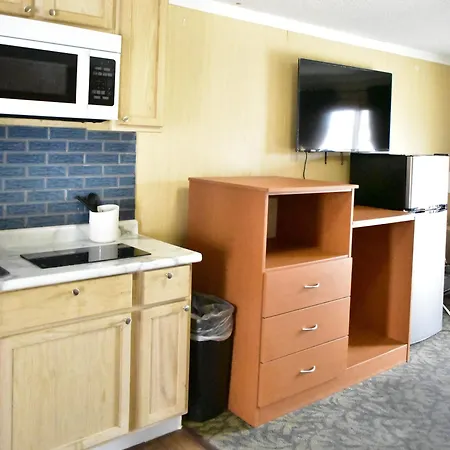 Hampton Motel-2