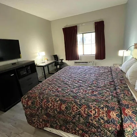 Coratel Inn And Suites By Jasper Wesley Hospital-3