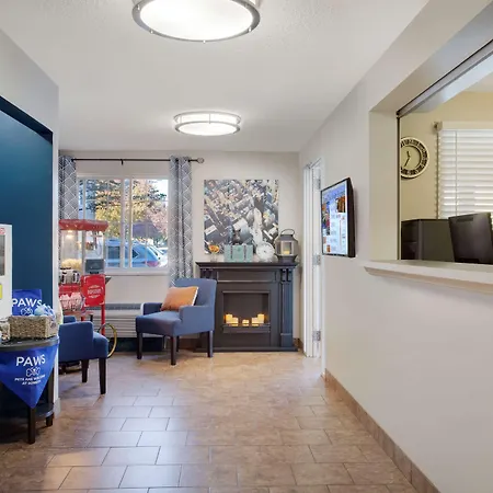 Sonesta Simply Suites Somerset-3