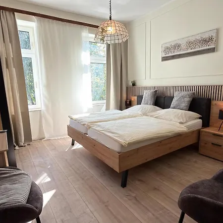 Hotel Runge 24 7 Check In&Free Parking-3