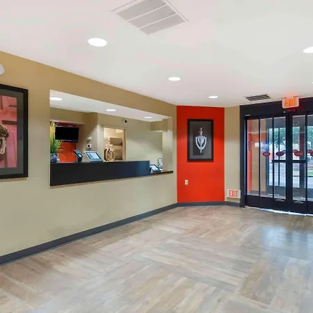 Studio 6 Suites Seattle Kent Wa-3