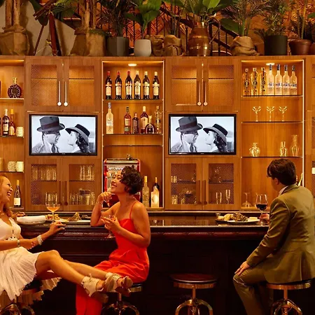 Hotel Le Soleil By Executive Hotels-3