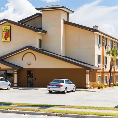 Super 8 By Wyndham Brunswick/St Simons Island Area-2