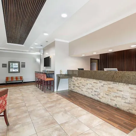 Best Western Plus Albert Lea I-90/I-35 Hotel-2