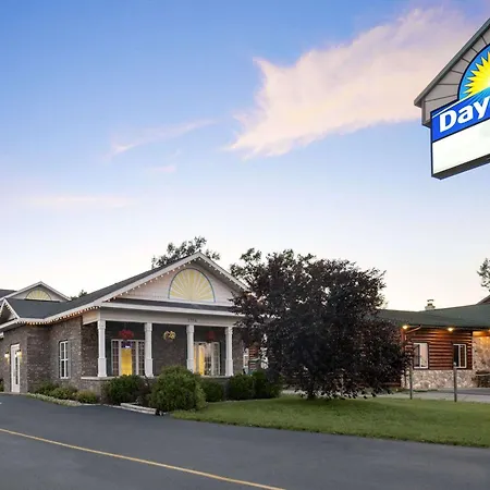 Days Inn By Wyndham Grayling-2