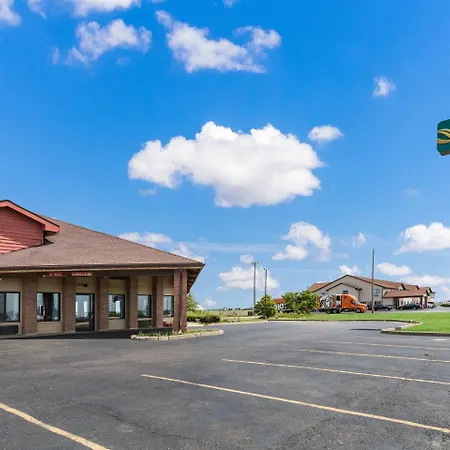 Quality Inn Rochelle-3