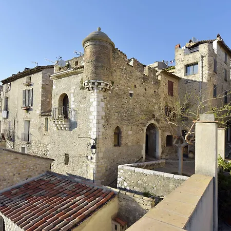 Chateau Le Cagnard-3