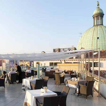 Hotel Carlton On The Grand Canal-2