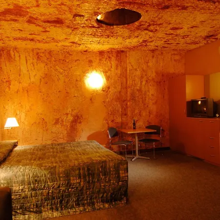 Desert Cave Hotel-3