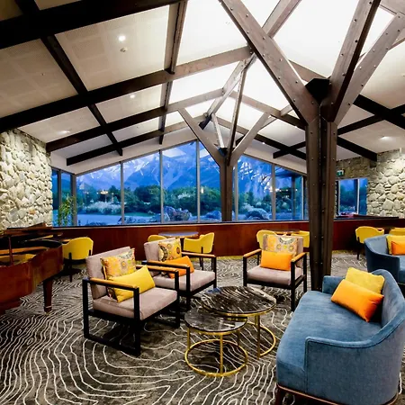 The Hermitage Hotel Mt Cook-3