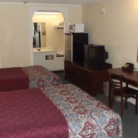 Knights Inn Cleveland/Macedonia-3