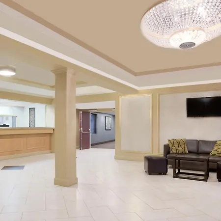 Travelodge By Wyndham Miramichi New Brunswick-2