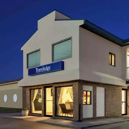 Travelodge By Wyndham Wall-3
