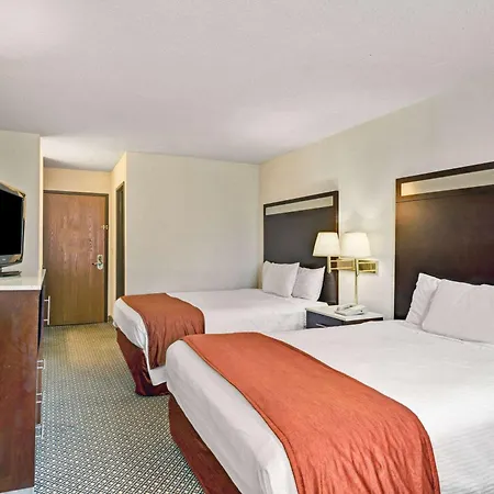 Baymont By Wyndham Washington Court House-2