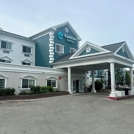 Clarion Suites Anchorage Downtown-2