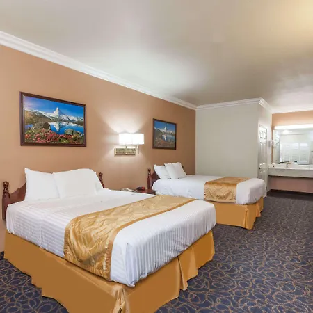 Days Inn & Suites By Wyndham South Gate-2