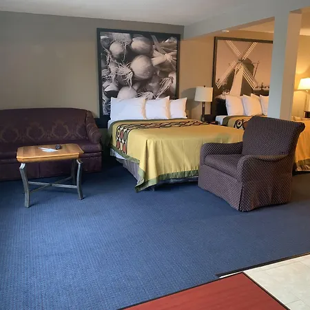 Sutton Suites Hotel-3