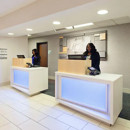 Holiday Inn Express & Suites Oakland - Airport By Ihg-3