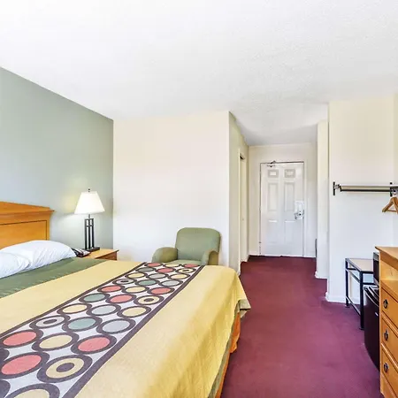 Super 8 By Wyndham Manning-2
