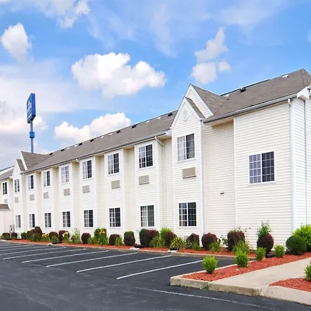 Microtel Inn And Suites Clarksville-2