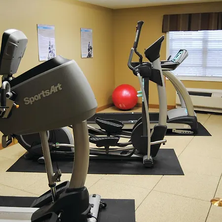 Microtel Inn & Suites By Wyndham Mineral Wells/Parkersburg-3