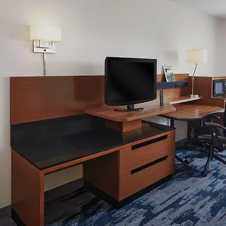 Fairfield Inn Huntsville-3