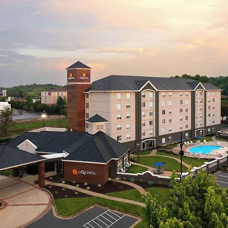 La Quinta By Wyndham Greensboro Highpoint-2