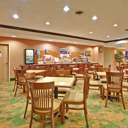 Holiday Inn Express Winfield - Teays Valley-3