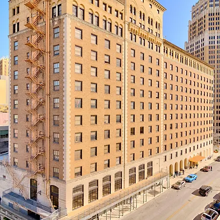 Riverwalk Plaza Hotel-3