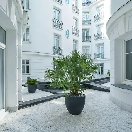Maison Astor Paris, Curio Collection By Hilton-3