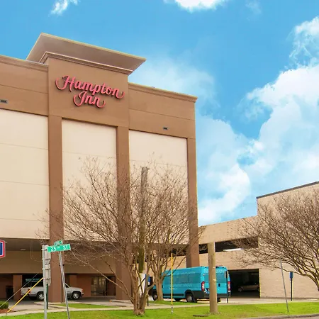 Hampton Inn Metairie-3