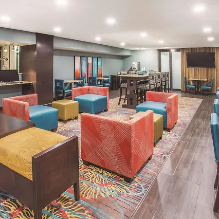 La Quinta By Wyndham O'Fallon, Il - St. Louis-2