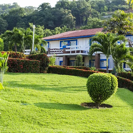 Qualton Club Ixtapa All Inclusive-3
