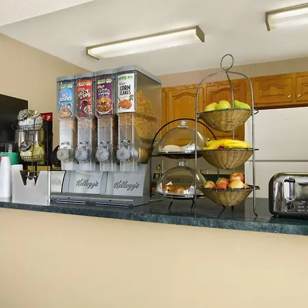 Ramada Limited - Columbia-2