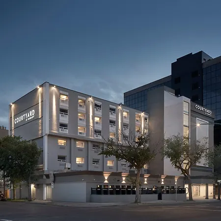 Courtyard By Marriott Regina Downtown-3