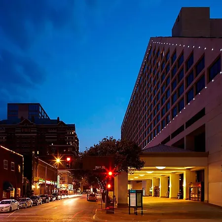 The Worthington Renaissance Fort Worth Hotel-3