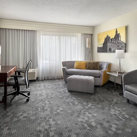 Courtyard By Marriott Princeton-2