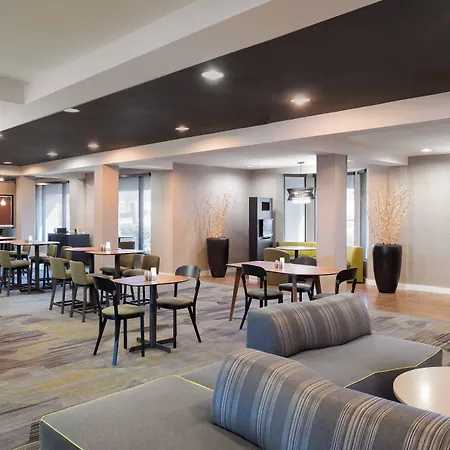 Courtyard By Marriott Princeton-3