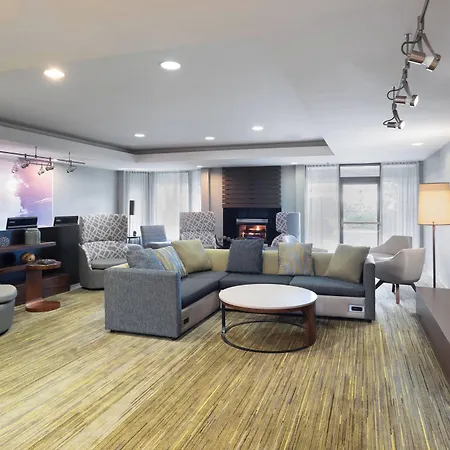 Courtyard By Marriott Princeton-3