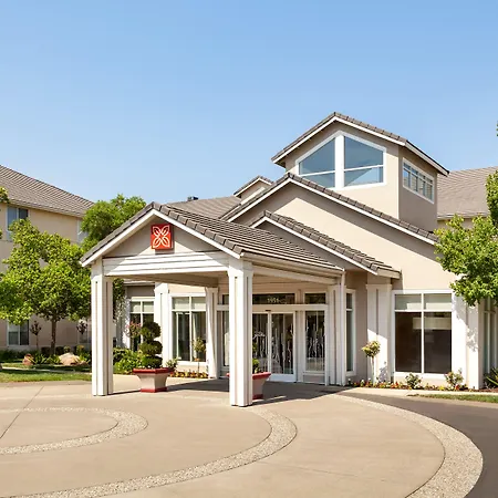 Hilton Garden Inn Roseville-3