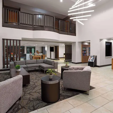 La Quinta Inn & Suites By Wyndham Mooresville-3