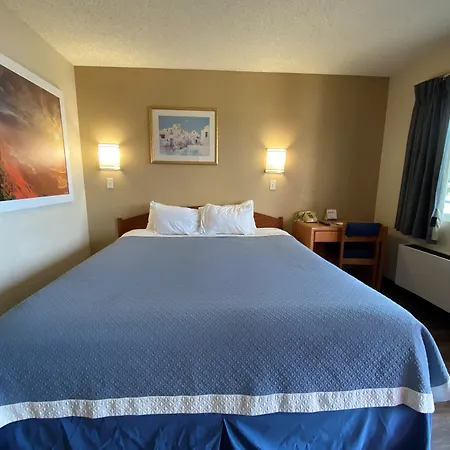 Days Inn By Wyndham Barstow-2