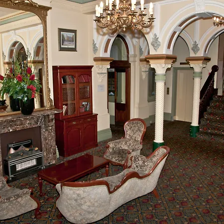 The Hotel Shamrock-3
