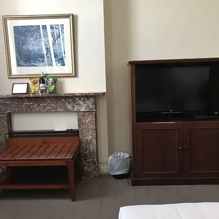 The Hotel Shamrock-2