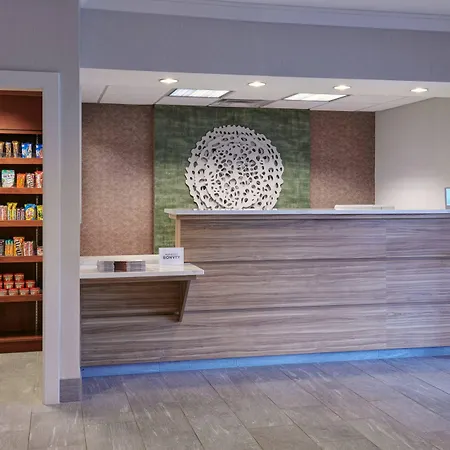 Fairfield Inn & Suites Detroit Livonia-2