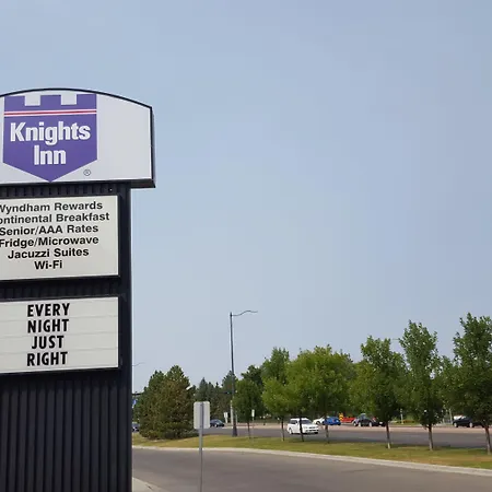 Knights Inn Lethbridge-3
