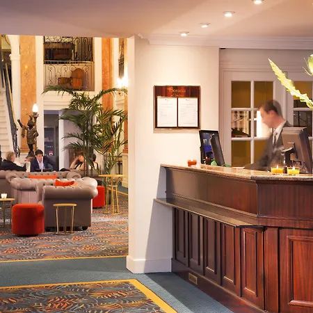 Hotel & Spa Oceania L'Univers Tours-3