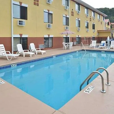 Econo Lodge Cartersville-Emerson Lake Point-3