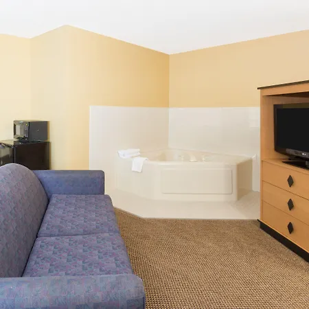 Super 8 By Wyndham Clarinda-2